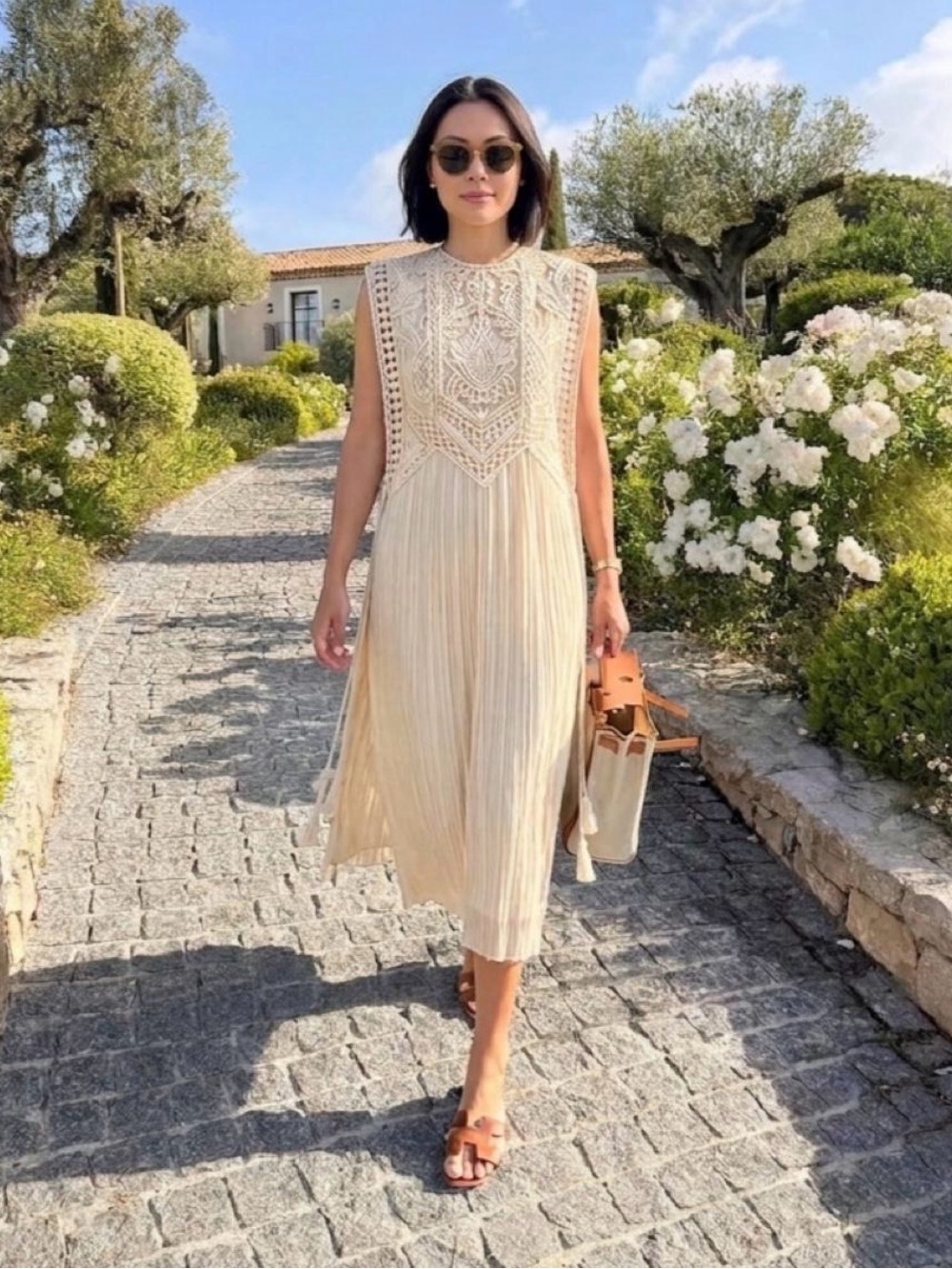 🔥🔥Zara Sleeveless Crochet Yoke Pleated Midi Dress